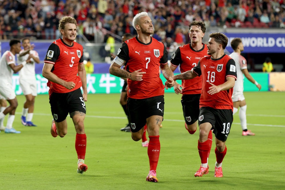 (VIDEO) Arnautović ušao u 46. i promenio sve - Austrija srušila opasni Jordan
